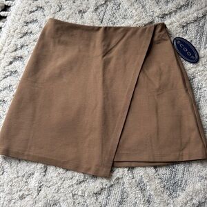 New with tags faux wrap skirt